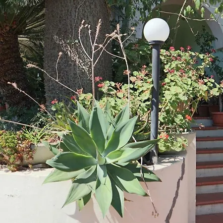 Castelletto Apartment *