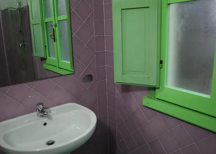 Castelletto 公寓 *